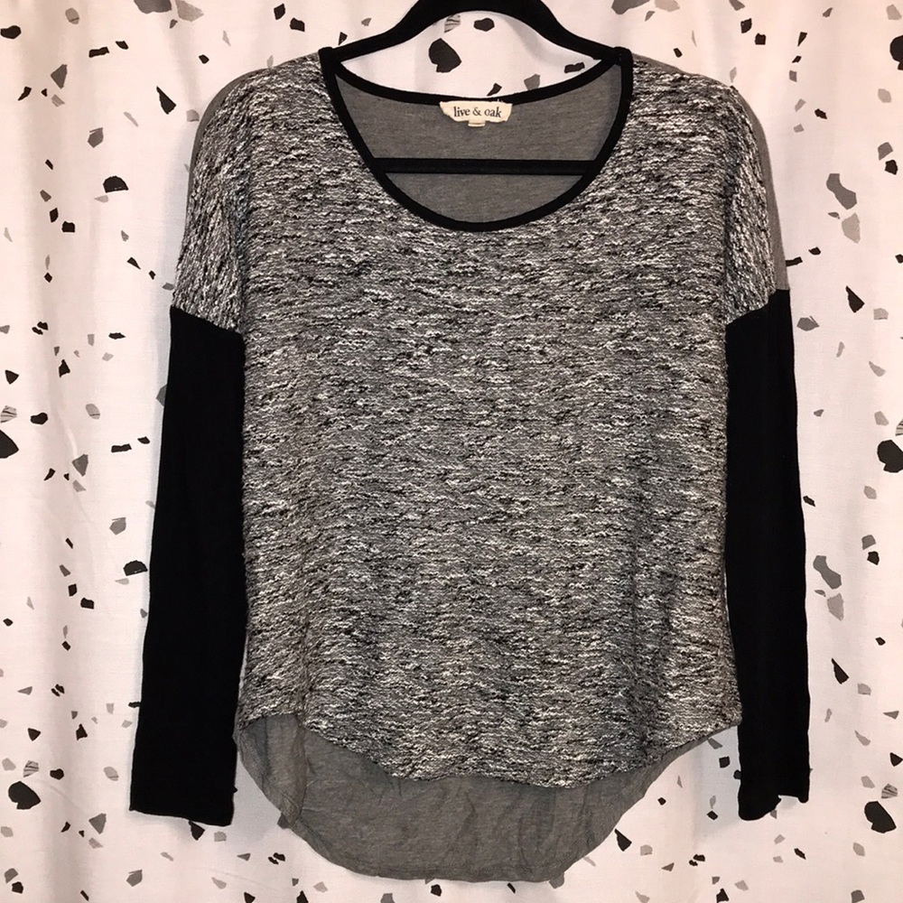 Olive & Oak Long Sleeve Top